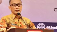 teras. Pj Gub Sulbar Prof Zudan Arif